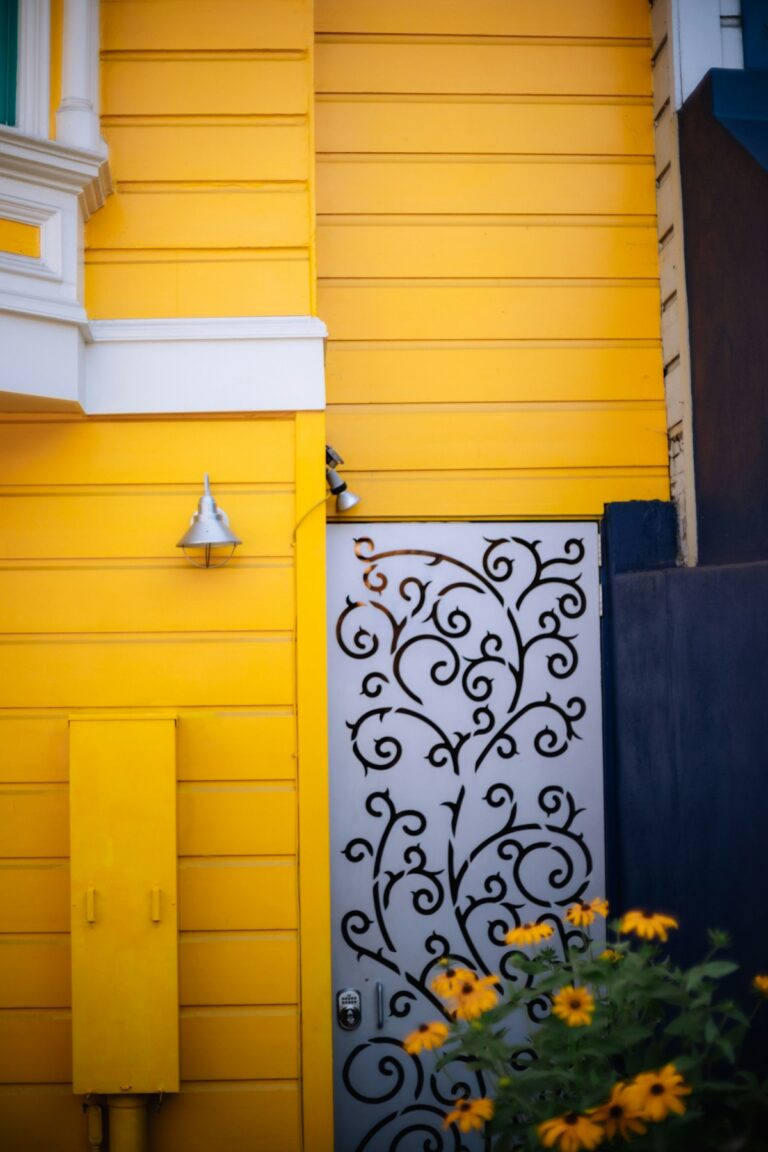 how to caulk around windows 5